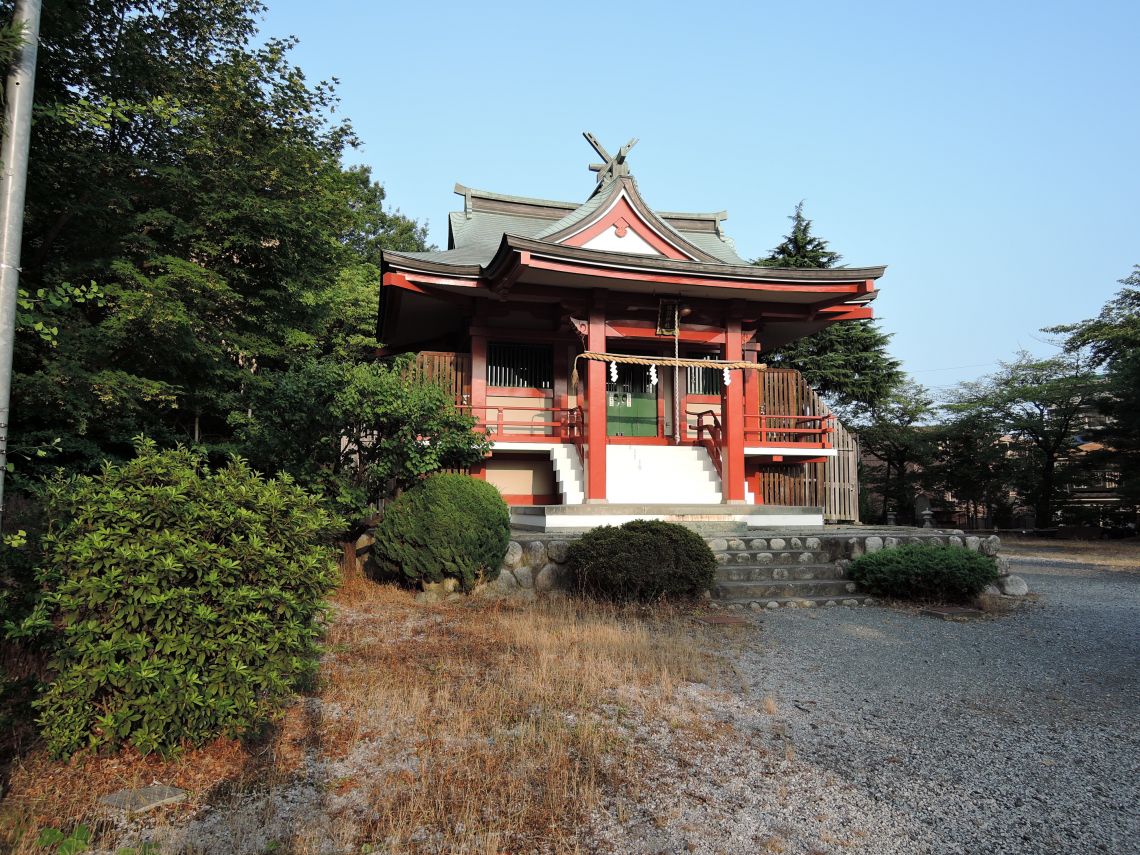 多摩市諏訪　諏訪神社