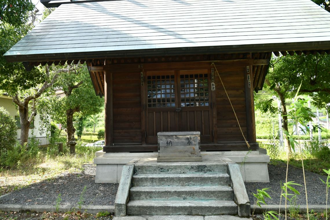 多摩市中沢　落合中沢神明社