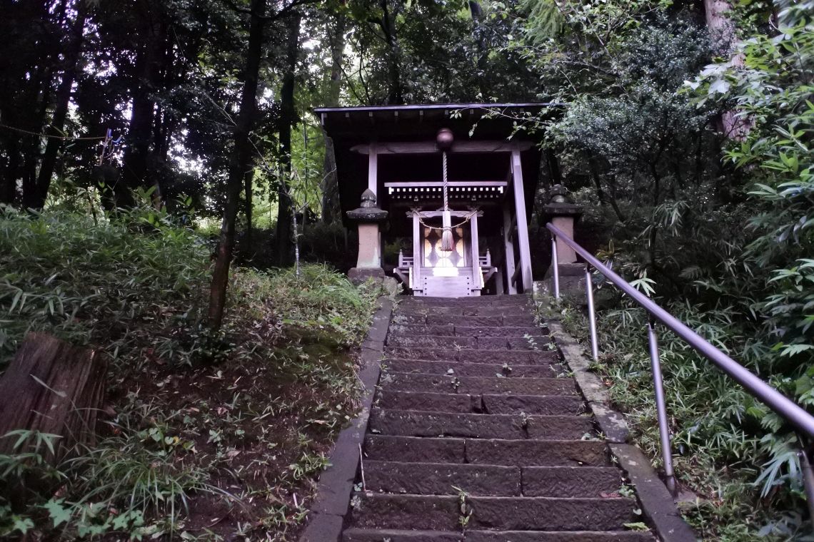 多摩市和田　天満大自在天神