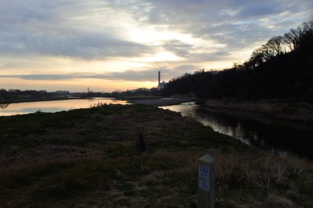 大栗川多摩川合流地点