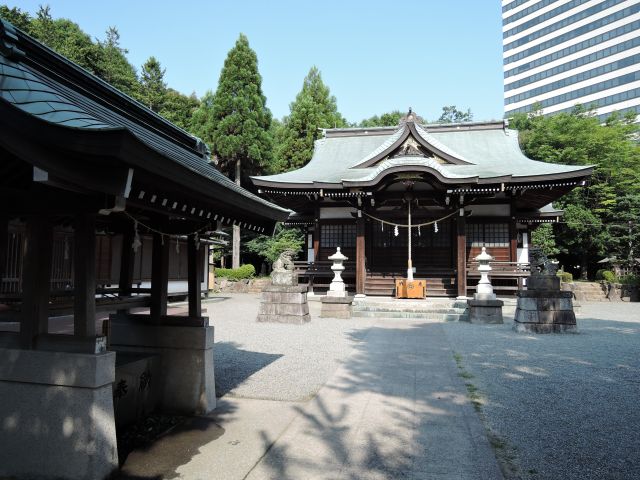 多摩市落合　白山神社