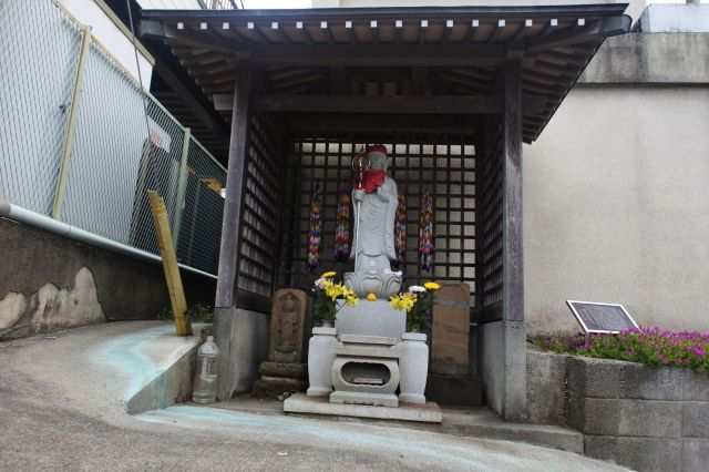 連光寺6丁目の入り口です