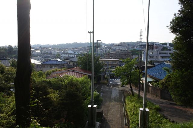 振り向くと連光寺