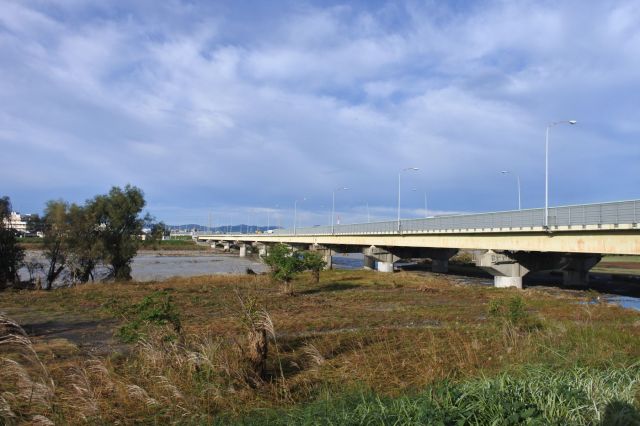 中央道多摩川橋