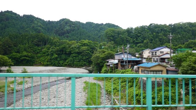 養沢川へ