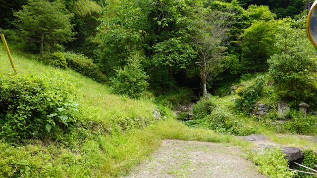 登山道入り口