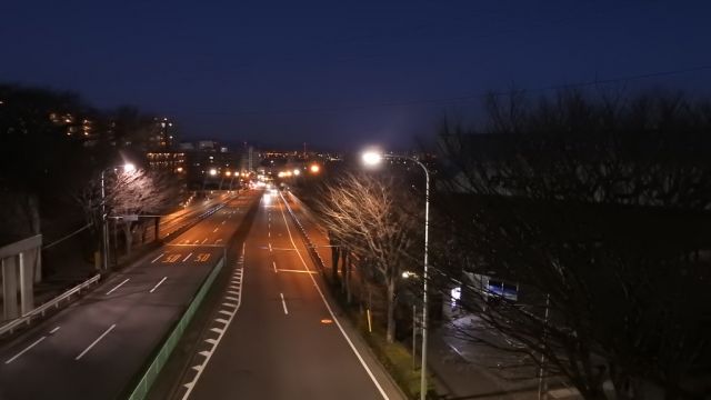 川崎街道の早朝